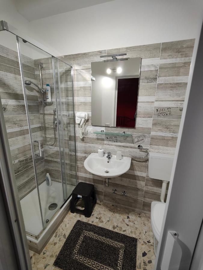 Etnea Gioeni House Suite คาตาเนีย ภายนอก รูปภาพ