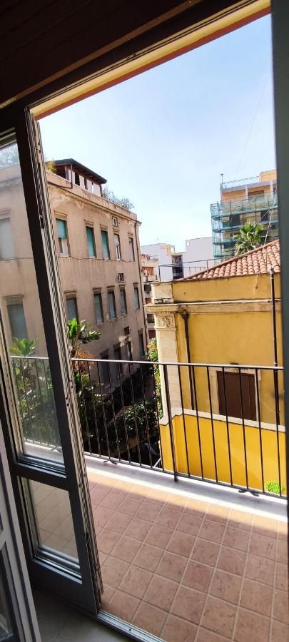 Etnea Gioeni House Suite คาตาเนีย ภายนอก รูปภาพ