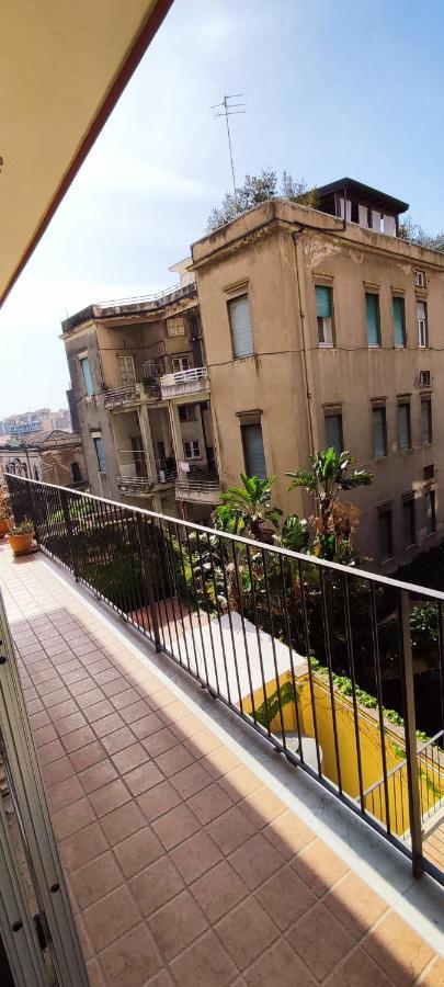 Etnea Gioeni House Suite คาตาเนีย ภายนอก รูปภาพ