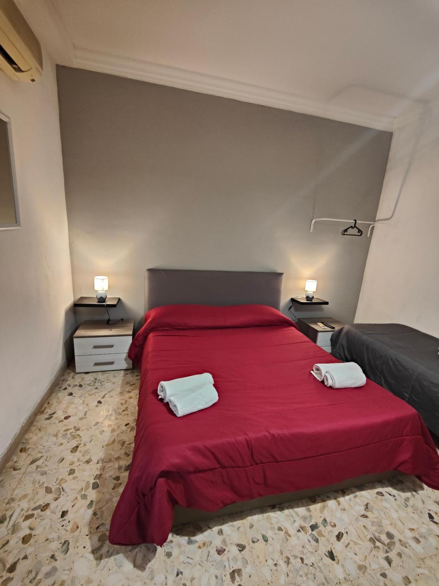 Etnea Gioeni House Suite คาตาเนีย ห้อง รูปภาพ
