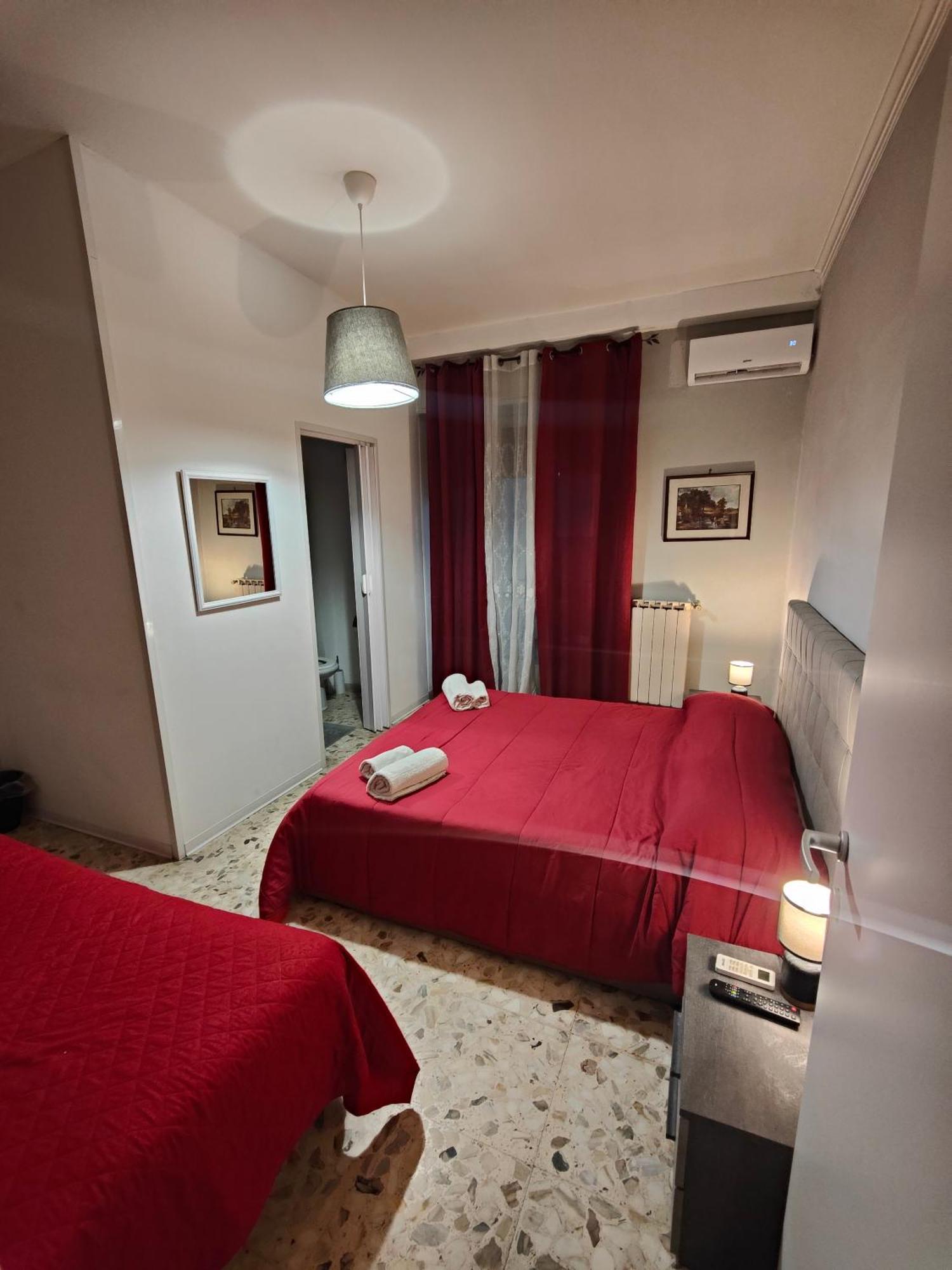 Etnea Gioeni House Suite คาตาเนีย ห้อง รูปภาพ