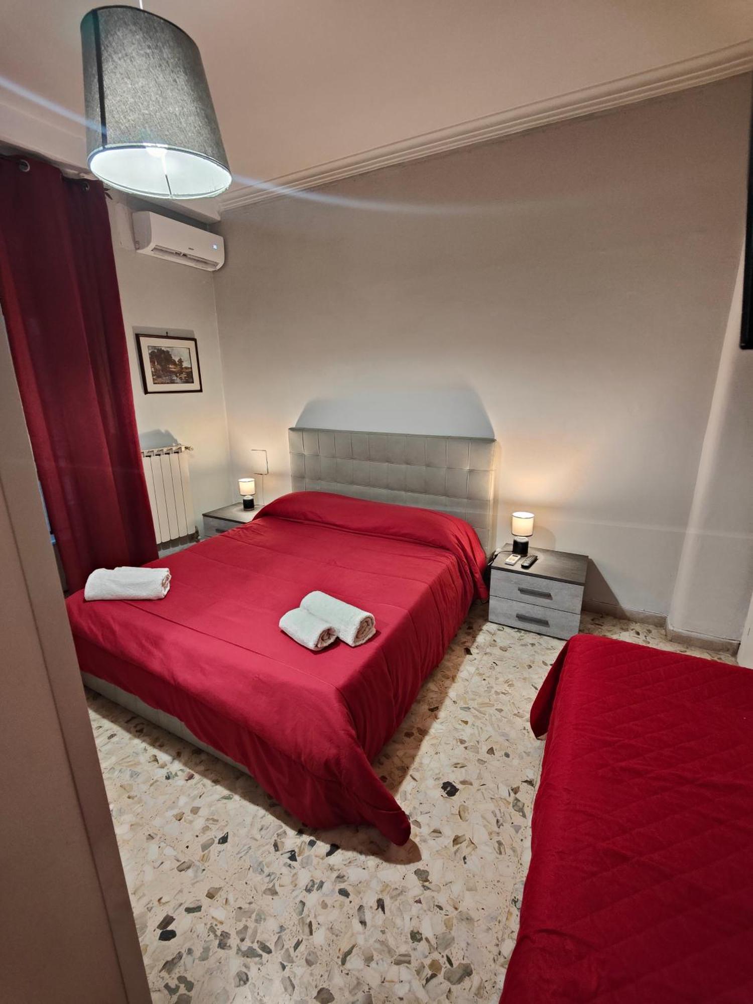 Etnea Gioeni House Suite คาตาเนีย ห้อง รูปภาพ
